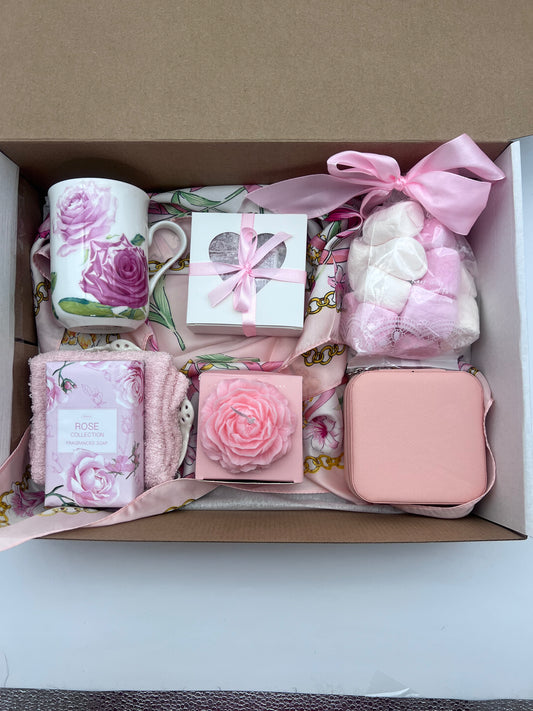 Blush and bows - 104